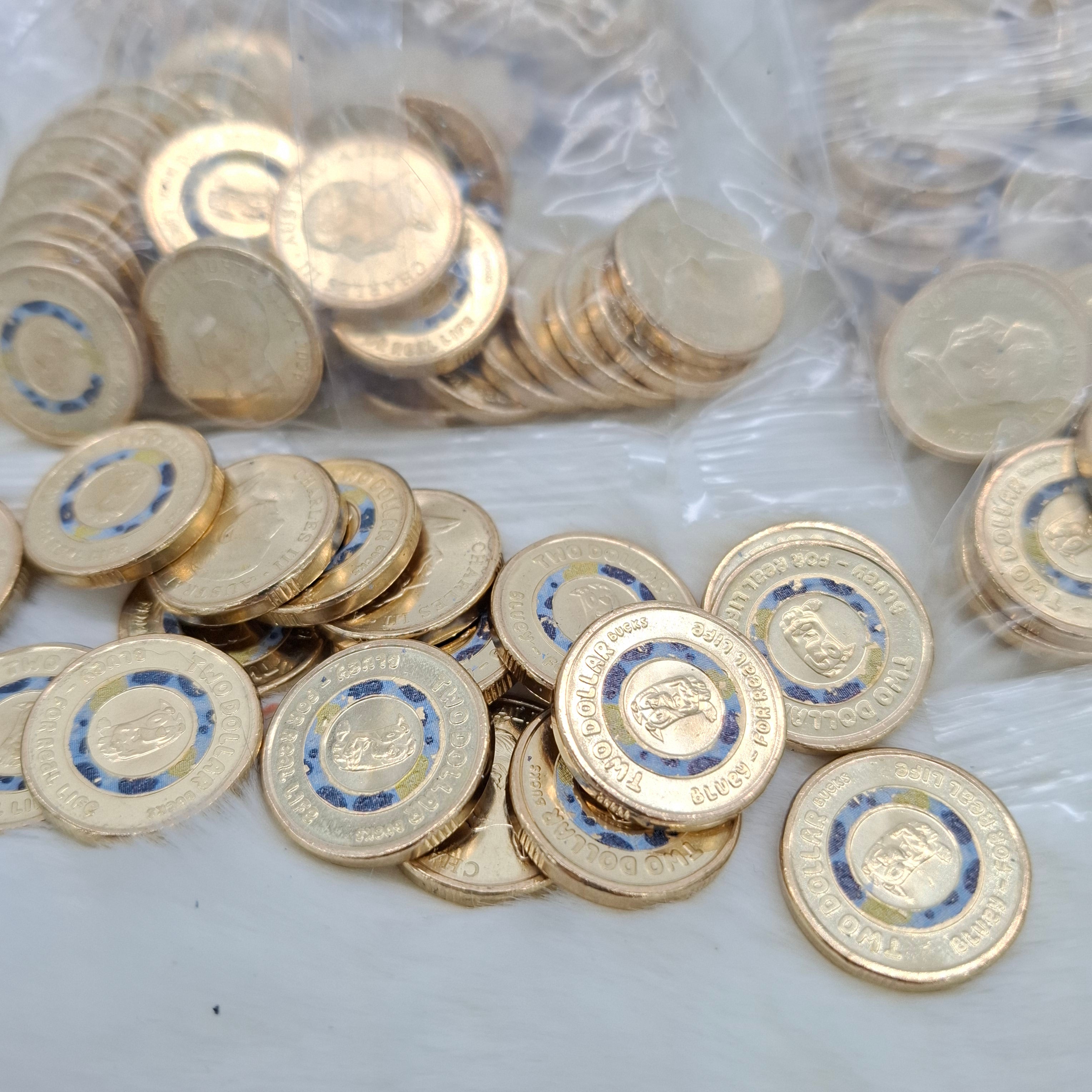UNC 2026 Bluey Bingo Set of 2 Coloured Coins Bucks Two Dollar Blue $2 ex bag
